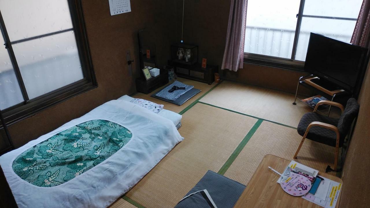 Walking Pilgrimage Hotel Tokiwa Ryokan Ozu  Exterior foto